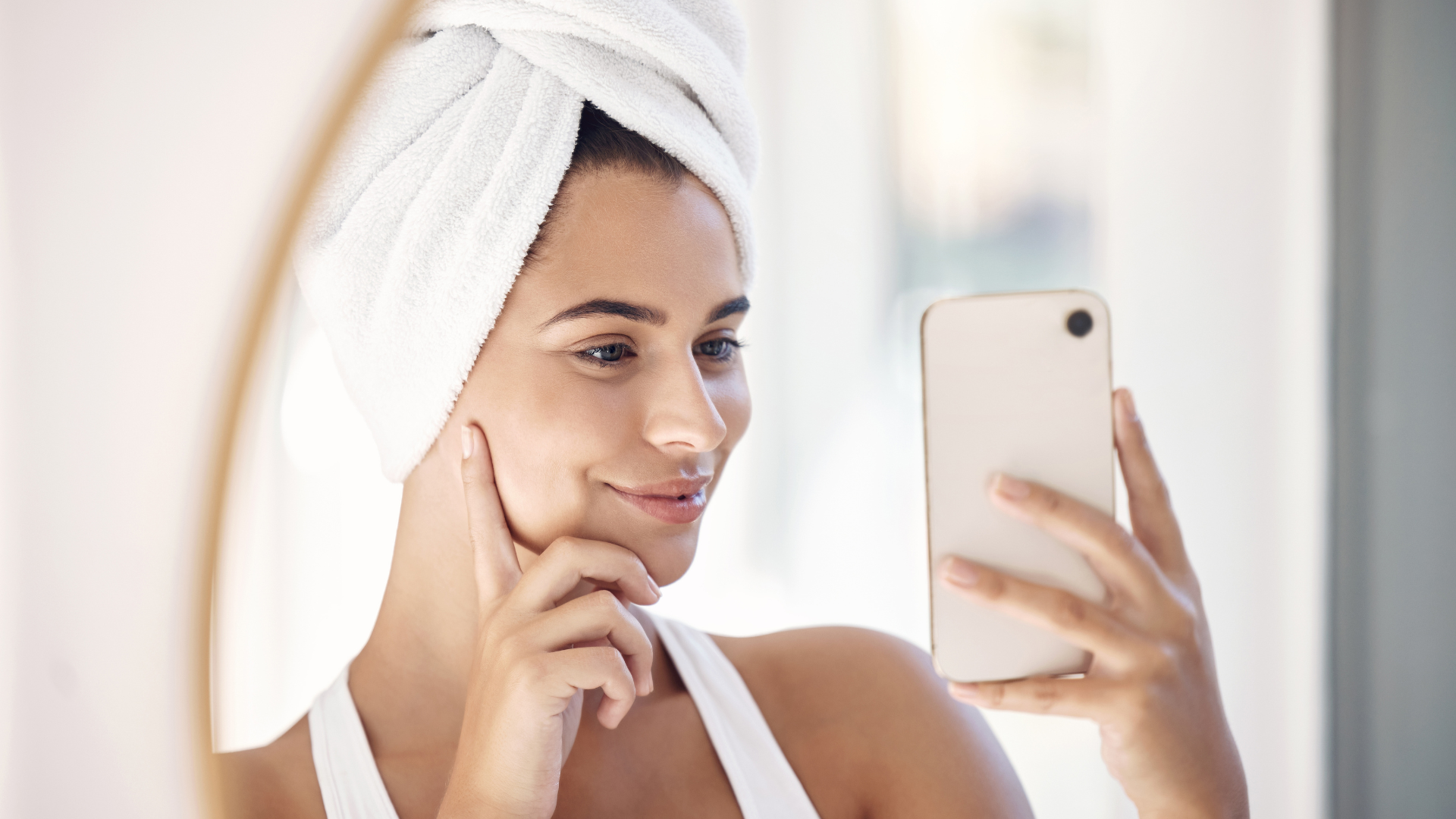 Taking Before & After Photos: 3 Easy Tips for Better Skincare Selfies